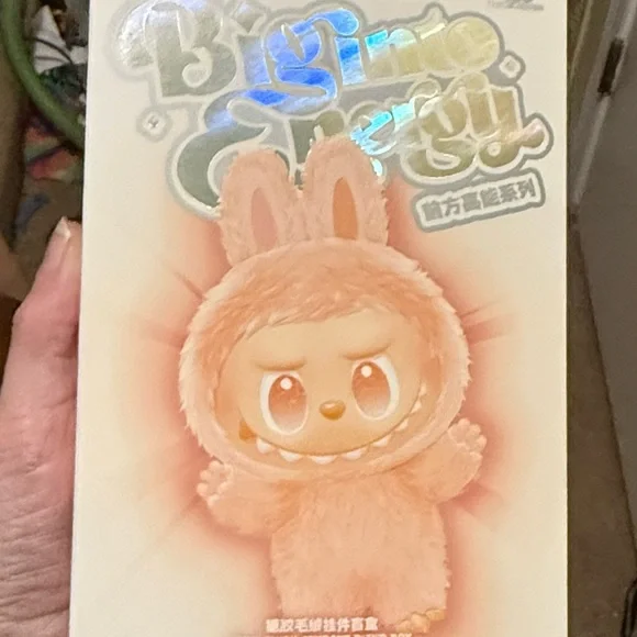 Pop Mart Labubu Big Into Energy BIE - Loyalty - Picture 2 of 5